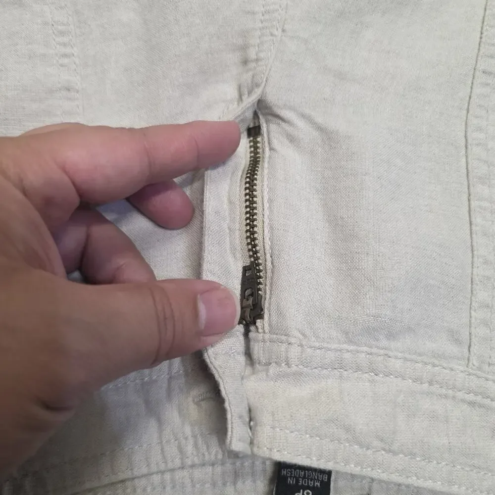 Banana Republic Women's Cargo Capri Pants Size 8P Petite Khaki Linen Blend